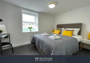 Contemporary 1 Bedroom Apartment
